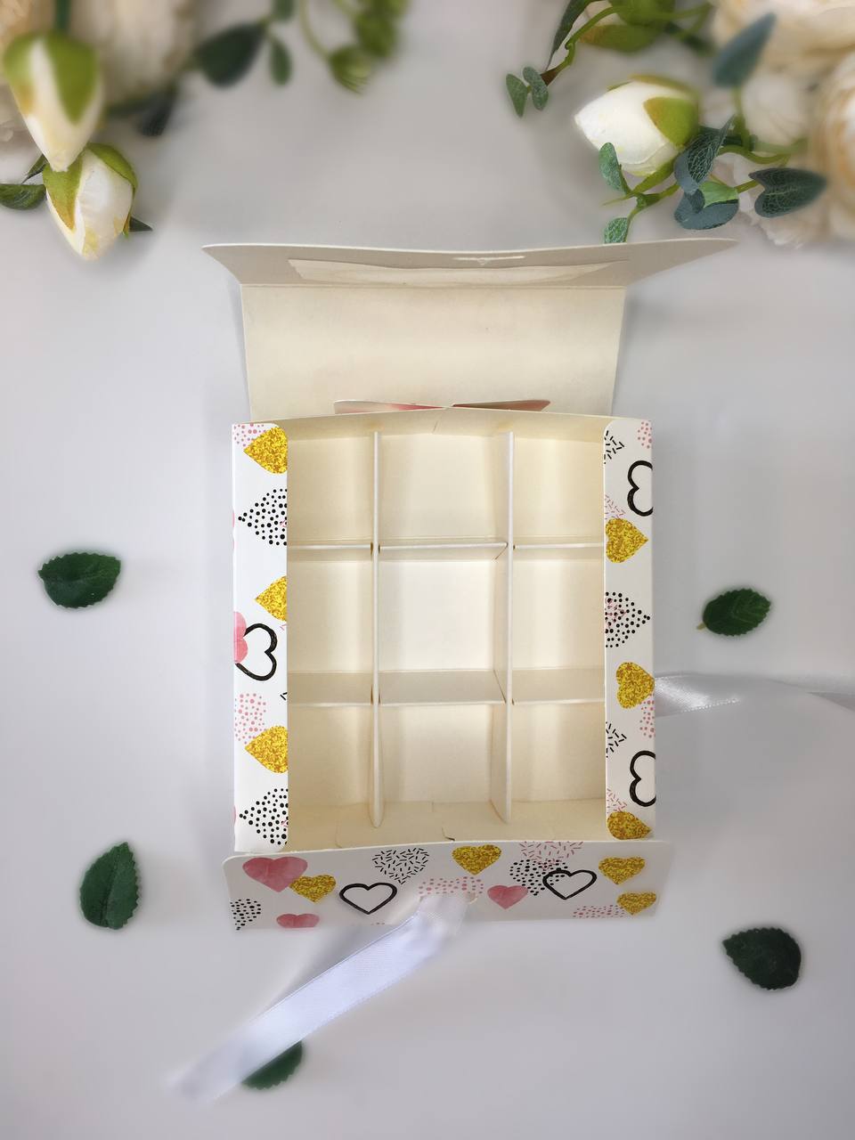 Упаковка под 9 конфет/подарок "Разноцветные сердечки" — изображение 2